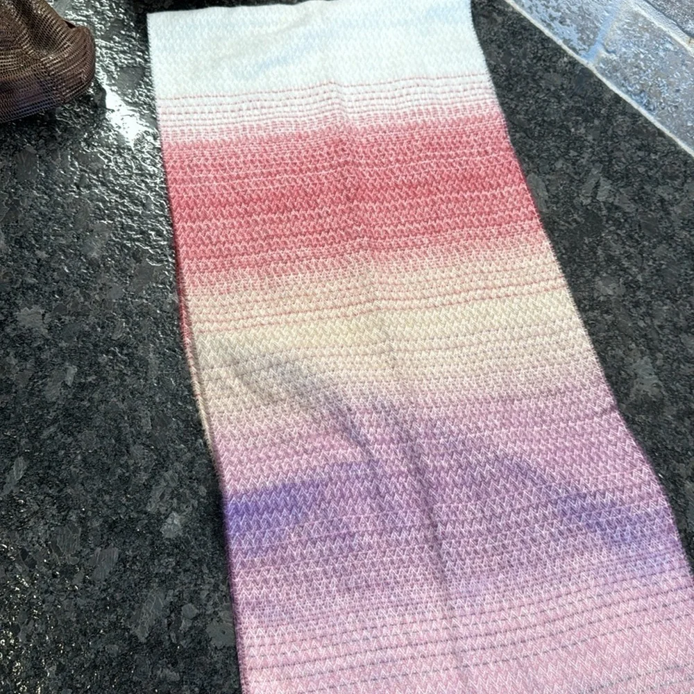 NWT Steve Madden ombré pink and gray scarf